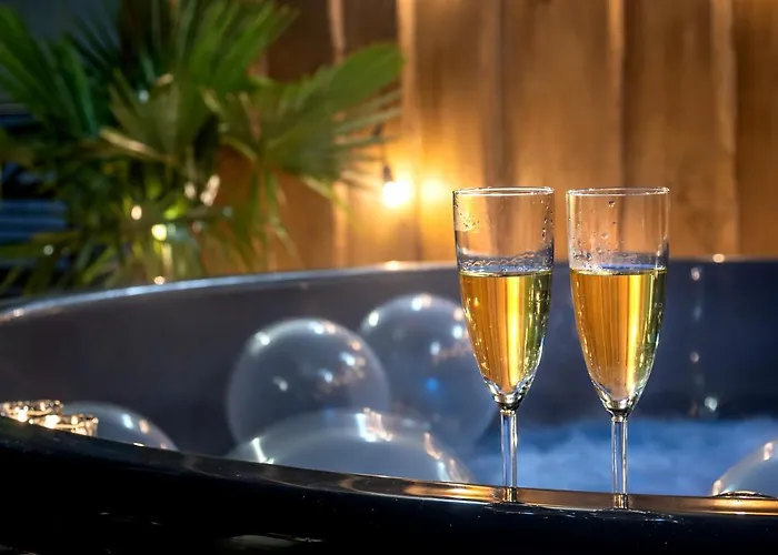 Z Jacuzzi Na Wylacznosc Nad Morzem *