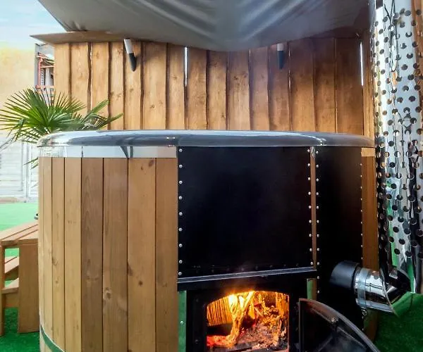 Z Jacuzzi Na Wylacznosc Nad Morzem Semesterbostad Łeba